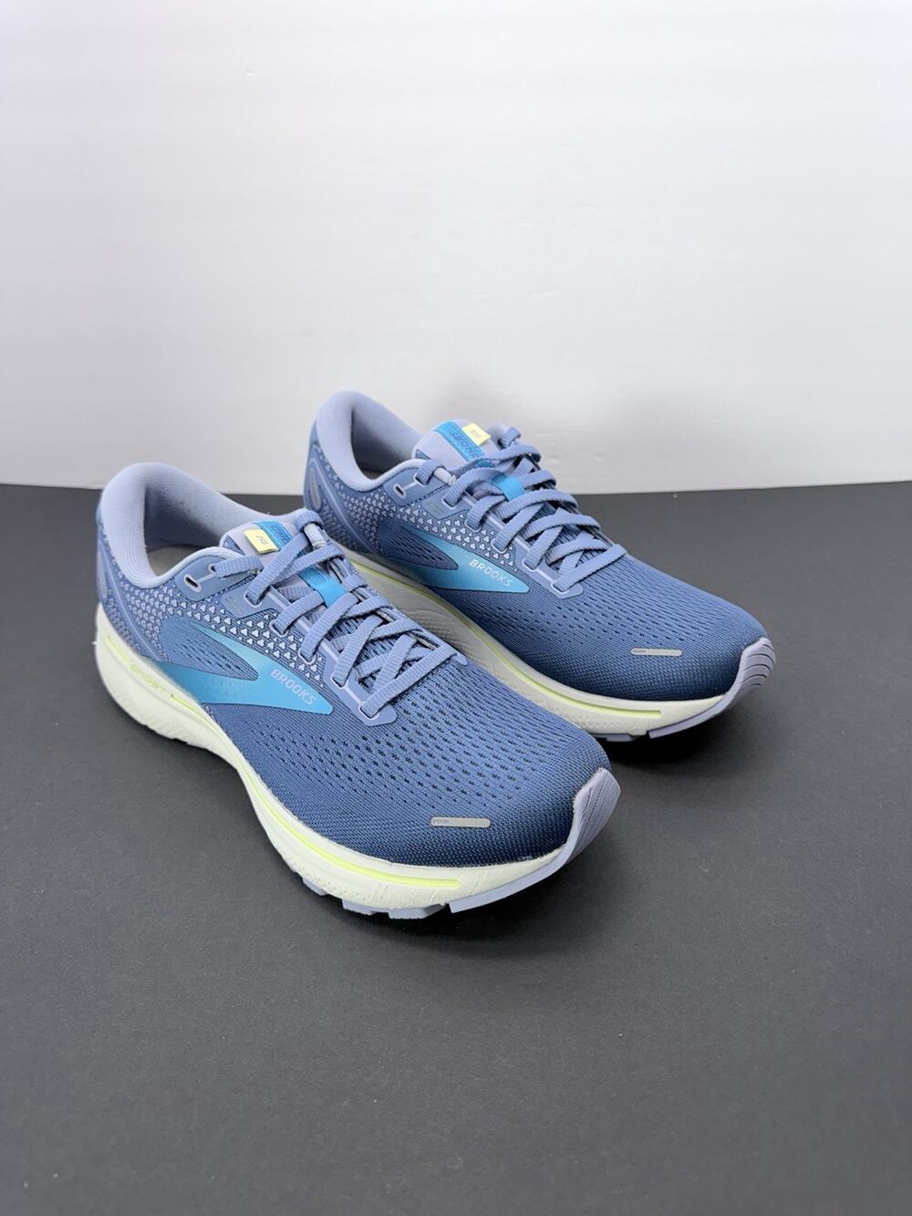 Brooks Ghost 14 Women's Running Shoes Size 10.5 Blue